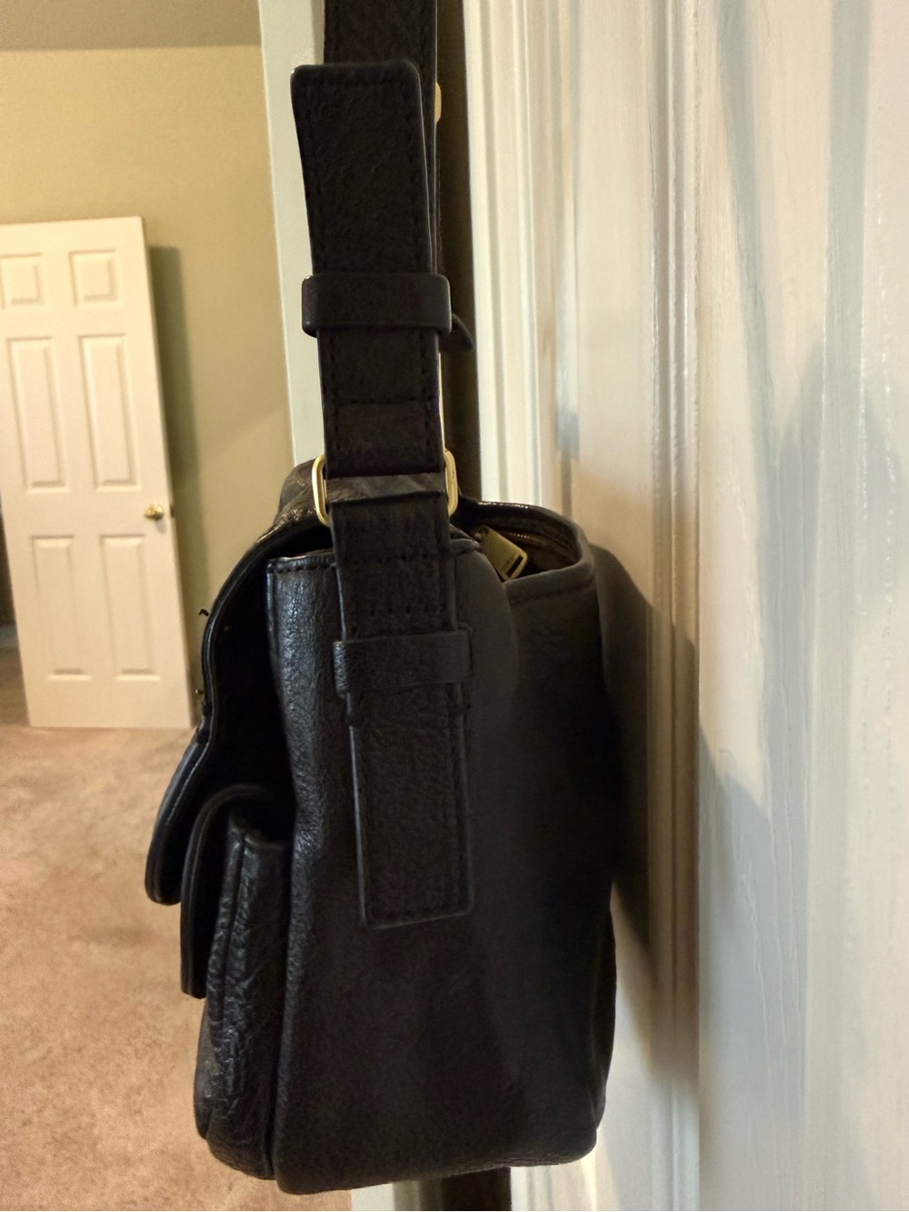 Fossil Peyton Flap Crossbody Black Pebbled Leather – ZB6918 - Picture 9 of 16